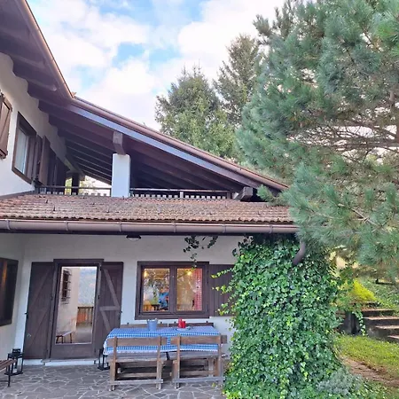 La Casa Di Nonno Carlo Holiday home